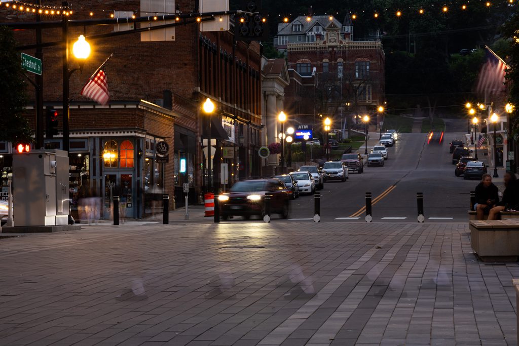 Chestnut and Main at night by Tommy Koziel @tommykoziel
